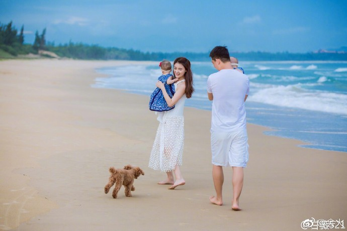 賈躍亭甘薇哪年結(jié)婚,賈躍亭與甘薇的婚禮，設(shè)計與響應(yīng)計劃的豪華紀(jì)念,精確數(shù)據(jù)解釋定義_版謁42.35.28